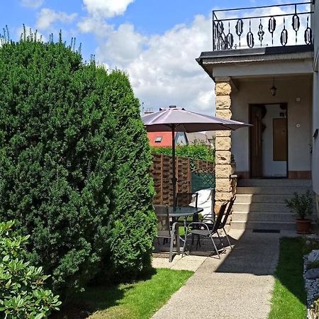 Apartman Milena Jicin Luaran gambar