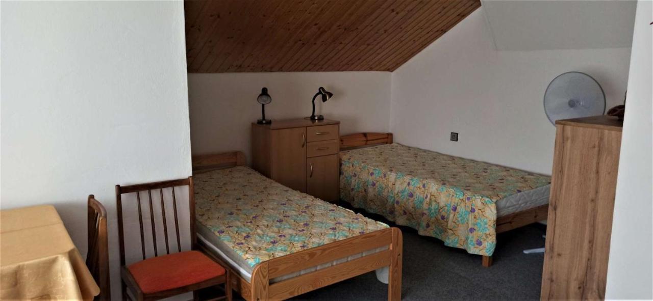 Apartman Milena Jicin Luaran gambar