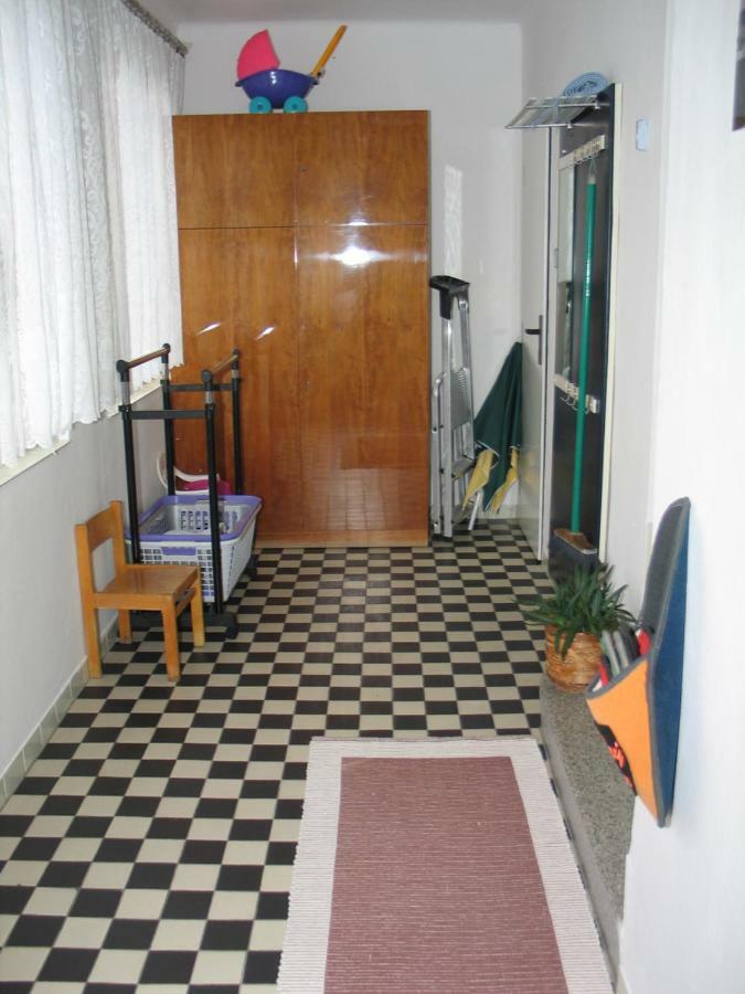 Apartman Milena Jicin Luaran gambar